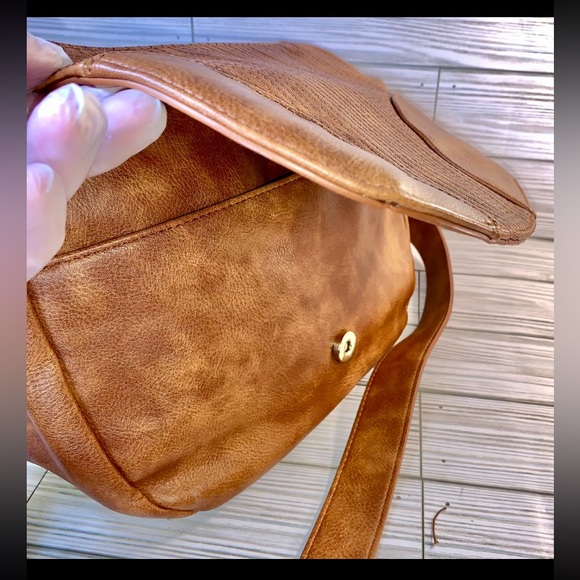 sOLD Steve Madden Brown Vegan Leather Crossbody Satchel - Picture 8 of 16